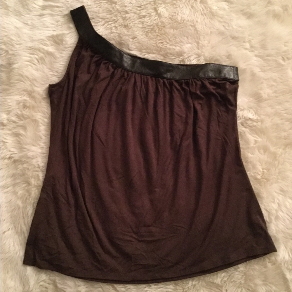 One shoulder tank top